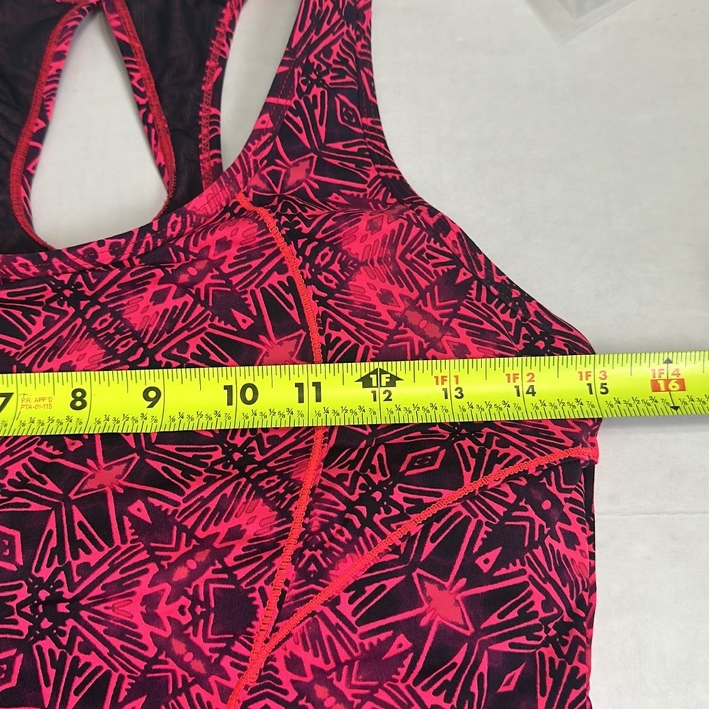 Athleta Cairo Energy Tank Pink Black Women’s Size Medium Racerback Padded Top - Picture 7 of 9
